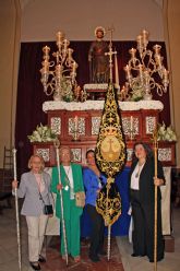�Vecinos y cofrades se unen a la tradicional salida del Divino Carpintero�
