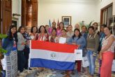 guilas colabora en la edicin de material didctico bilinge para las comunidades indgenas de Paraguay