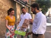 El Ayuntamiento amplia el servicio de recogida de cartón en establecimientos a todas las áreas comerciales del casco urbano de Lorca