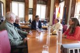 El rector de la Universidad de Murcia recibe al presidente de la Federacin Alumni España