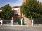 Mateos reclama un segundo autobús para acoger a la totalidad de escolares que necesitan transporte en Campillo mientras la carretera de la Almenara no esté adaptada al paso de los peatones