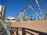 'Chapuzas Arroyo': las intiles pasarelas del Mar Menor se desploman