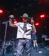 Pedro Cap pone broche de oro a su exitosa gira por Espana