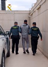 La Guardia Civil detiene en Mula a un huido de la justicia
