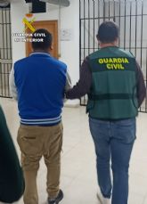 La Guardia Civil detiene a una persona por el robo con violencia de un teléfono móvil