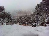 Las primeras nieves del invierno llegan a las cotas ms altas del parque regional de Sierra Espuña