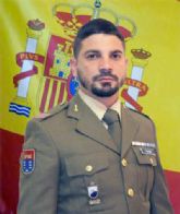 Un cabo de la Brigada `Canarias XVI rescata de un incendio a una pareja de octogenarios