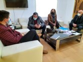 El alcalde se re�ne por vez primera con representantes directivos de la Asociaci�n Regional Murciana de Hemofilia para conocer sus necesidades y demandas