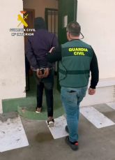 La Guardia Civil detiene en Torre Pacheco al presunto autor de una decena de robos