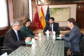 Fernando Lpez Miras se rene con la presidenta del Colegio de Mdicos de la Regin de Murcia