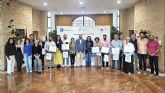 Empresas y servicios turísticos de Los Alcázares reciben los distintivos SICTED por su compromiso con la excelencia