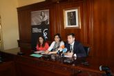 El alcalde de Cehegín firma con la Consejera de Sanidad un convenio para la promoción de la actividad física como estilo de vida saludable