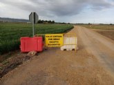 Comienzan las obras de arreglo de los caminos rurales de La Barquilla y desde la carretera de Mazarrón hasta el paraje de la Casa del Trini