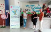 Paqui Pérez visita los centros de conciliación para conocer en primera persona la atención que se ofrece a los menores durante el verano