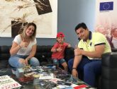 El alcalde recibi al niño de 5 años Jonathan Ramila, toda una promesa local del motoclismo