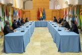 La UPCT muestra al presidente regional su plan de docencia semipresencial