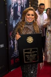 Una Noche de Estrellas: El Magistral, la Obra Maestra de Vicky Contreras, Debuta en Los �ngeles con completo 