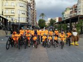Factory Cycling Academy atrae la atencin del pblico en la Esquina del Convento durante la ltima actividad de la Semana del Deporte Local