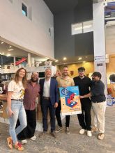 El Centro Regional de Artesana de Murcia ameniza las compras de productos artesanos con la celebracin de la primera 'Co-Fi Party', un evento que fusiona caf, msica y artesana