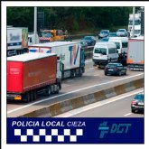 La Polica Local, con la campana de la DGT sobre camiones y autobuses