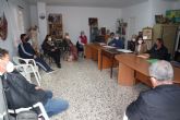 La alcaldesa y el edil de Pedanas se renen con la asociacin de Vecinos de Calabardina