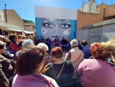 Los Dolores estrena un nuevo mural dedicado a la mujer