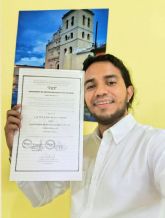 Reconocimiento a la Excelencia Cultural: Omar Cruz y sus huellas literarias en Honduras