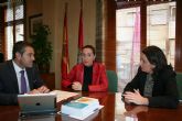 La Directora General de Ordenación del Territorio y Vivienda se reúne con el Alcalde de Alcantarilla