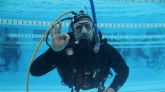 Más de una treintena de personas descubren el buceo recreativo en las piscinas municipales de Puerto Lumbreras