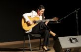 Teresa Jim�nez rinde homenaje a Paco Rabal con un multitudinario concierto de guitarra flamenca