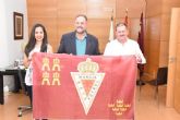 Deportes repartir mañana las 100 entradas que el Real Murcia CF ha regalado al Ayuntamiento en agradecimiento por la iniciativa #balconesgranas