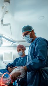 El Hospital Vithas Xanit Estepona realiza una cirug�a pionera de hombro en la provincia de M�laga