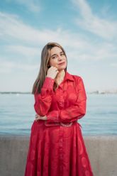 Dania Ferro Presenta 'Ansiedad. La Grieta Por Donde Entr� La Luz'