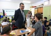 Miles de escolares comienzan las clases con instalaciones renovadas en 56 colegios p�blicos de Murcia