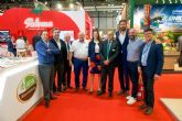 Antelo y Virginia Mart�nez, junto a Iv�n Espinosa de los Monteros, respaldan en Fruit Attraction al campo de la Regi�n de Murcia