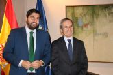 Fernando López Miras recibe en el Palacio de San Esteban al embajador de Francia en España