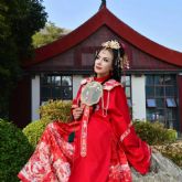 Jazm�n Chi: la mujer que construye puentes entre el �xito y el coraz�n humano