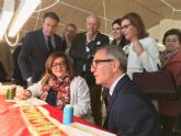 El Alcalde solicita al Ministro de Cultura que su departamento priorice la declaración del bordado lorquino en su Semana Santa como Patrimonio de la Humanidad