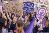 Un millar de manifestantes salen a la calle en el Día Internacional de la Mujer