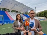 El Ayuntamiento de Lorca culmina la instalación de la pérgola de cubrición del graderío del campo de fútbol Mundial '82
