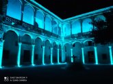 El Patio del Castillo Palacio de los Ribera de Bornos, se iluminó de color turquesa