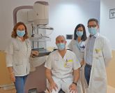El Servicio de Radiodiagnstico de la Arrixaca instala un cuarto mamgrafo