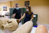 El Museo Arqueolgico Municipal restaura su coleccin de nforas del siglo III Antes de Cristo para exponerlas al pblico