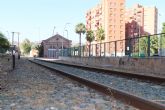 El Ayuntamiento de Lorca culmina los trabajos de desbroce y limpieza del tramo urbano del trazado de la vía del tren