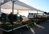 El Mercadillo Semanal en El Paretn se adelanta esta semana del viernes al jueves por coincidir con el Da de la Fiesta Nacional, festividad del Pilar