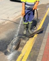 Concluyen los trabajos de limpieza de imbornales de la localidad ante la previsin de lluvias