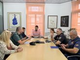 El ayuntamiento de La Uni�n denuncia el abandono del Gobierno de Espana ante la llegada de narcolanchas con inmigrantes a Portm�n