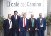 El consejero Juan Hernndez visita las instalaciones de Cafs Salzillo