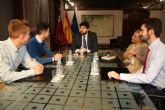 Fernando López Miras se reúne con el presidente de la Federación Regional de Estudiantes Murcianos