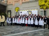 El alcalde de Totana y la concejal de Turismo asisten a la presentación del proyecto 'Murcia 2020, capital española de la Gastronomía' en el Teatro Romea